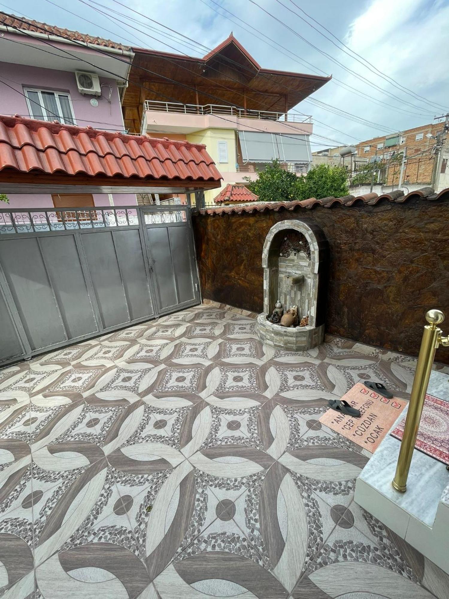 Guesthouse Albi Берат Экстерьер фото